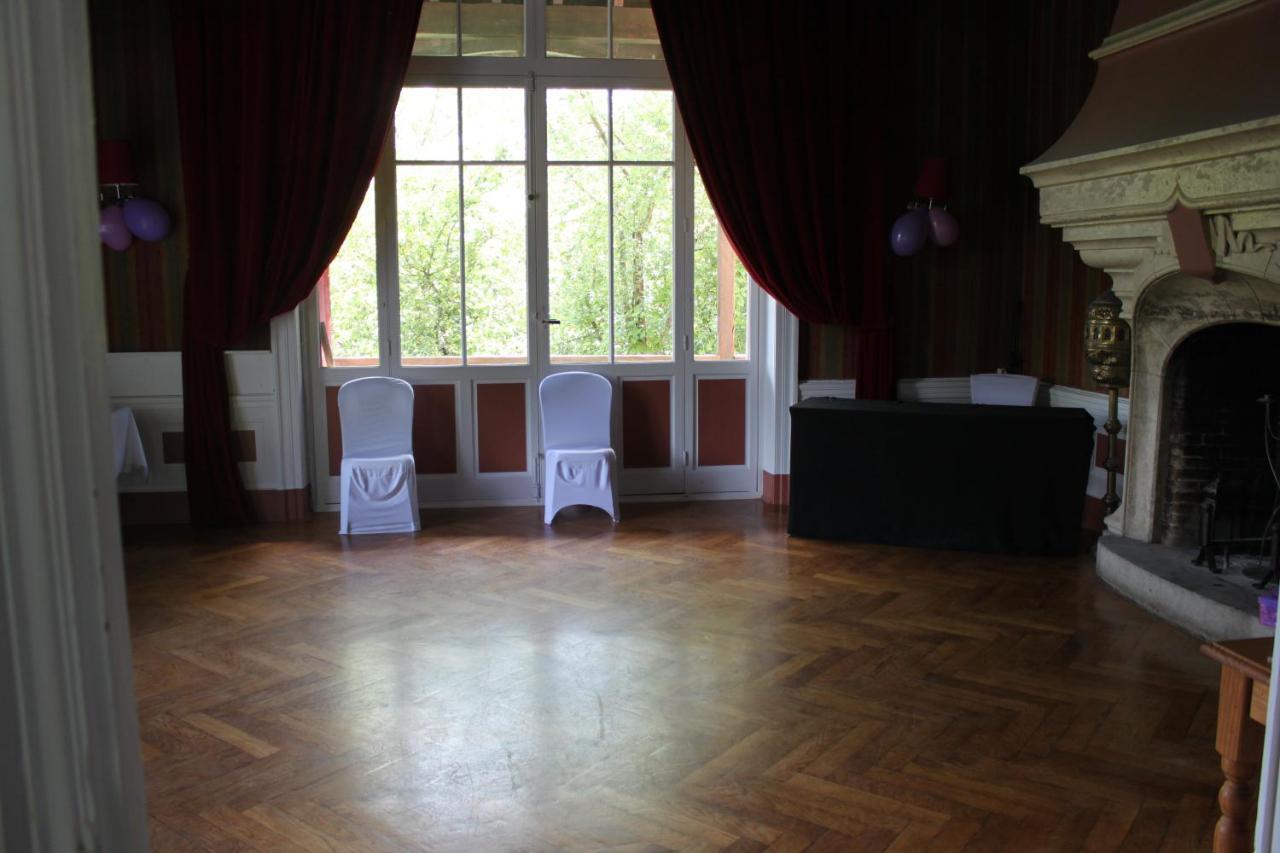 La Garenne De Morestel Exteriér fotografie